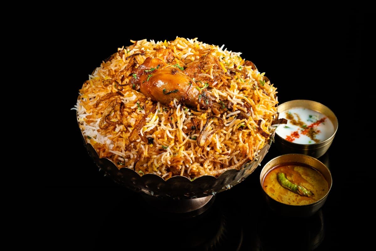 Chicken Dum Maro Dum Biryani