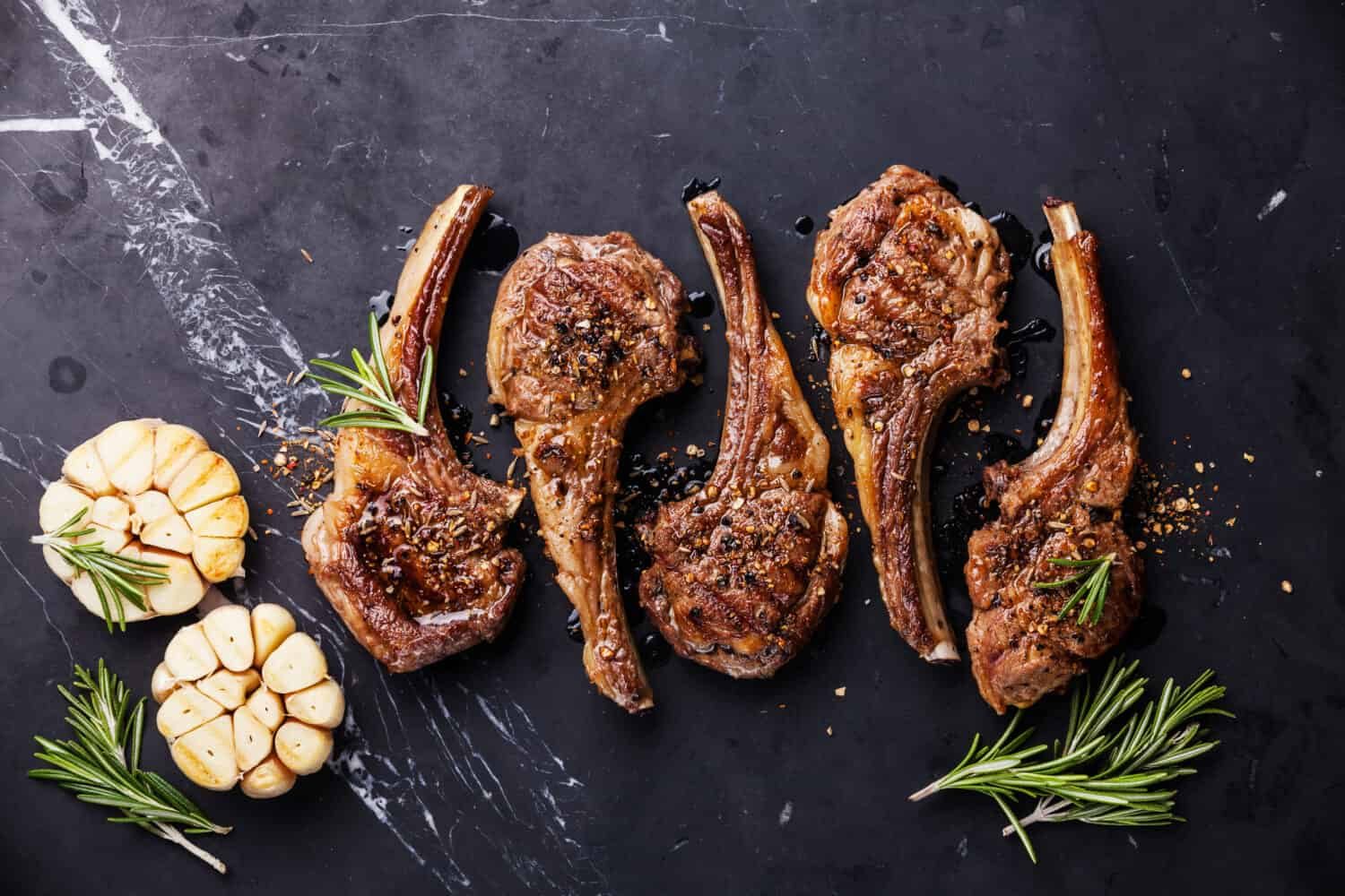 Saagwala - Chicken  / Goat